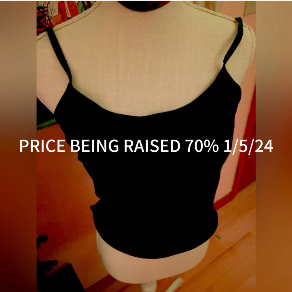 Simple black tank